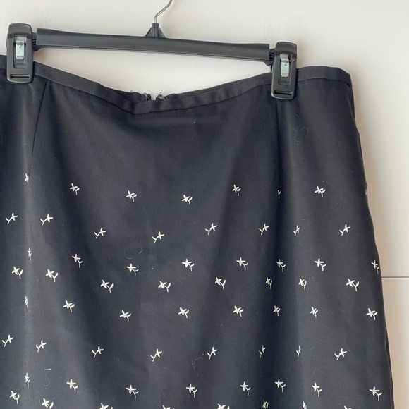 ColdWater Creek Women Petite Plus Size XL Black Floral Embroidered Maxi Skirt - Picture 6 of 11